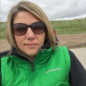 Meet your Posher, Leslie